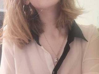 Erotický videohovor Bella-555