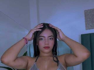 Erotický videohovor BellaaFox