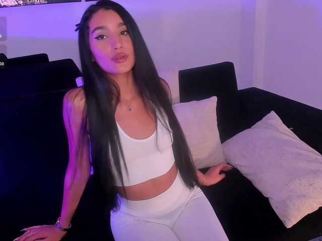 Snímky obrazovky vysielania BellaCarteer