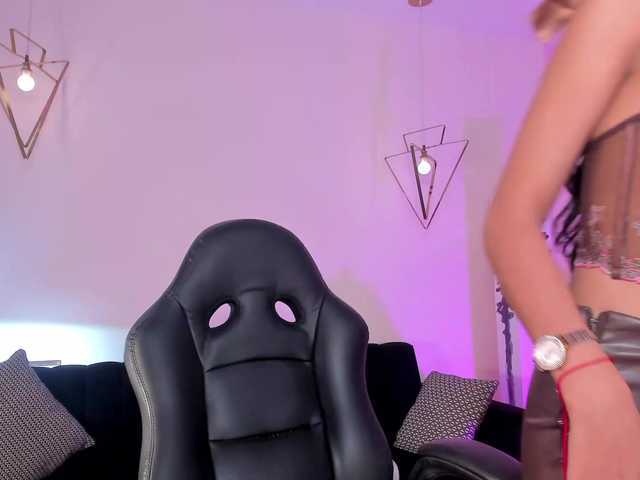 Snímky obrazovky vysielania BellaCarteer