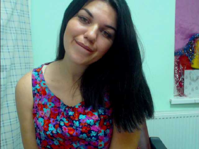 Snímky obrazovky vysielania BellyBella