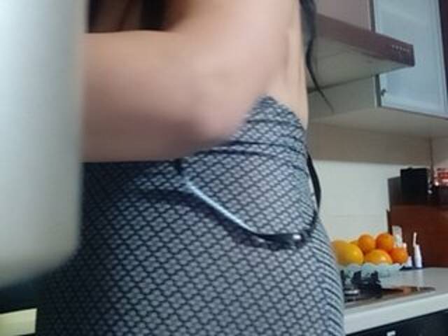 Snímky obrazovky vysielania bigpussy6969