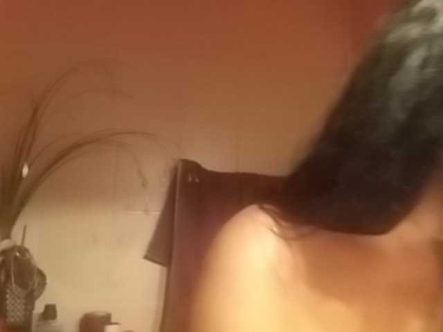 Snímky obrazovky vysielania bigpussy6969