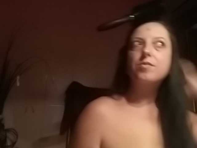 Snímky obrazovky vysielania bigpussy6969