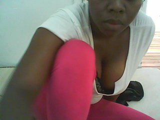 Fotografie black-boobs69 hello guys!! flash 20 tkn,naked 60 tkn,Take me to Private Chat and I*m all yours