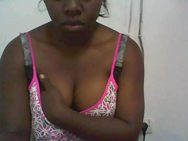 Fotografie black-boobs69 hello guys!! flash 20 tkn,naked 70tkn,Take me to Private Chat and I’m all yours