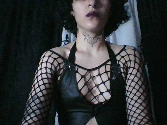 Snímky obrazovky vysielania blackdemonxxx