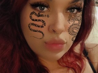 Erotický videohovor BlairHibbinz