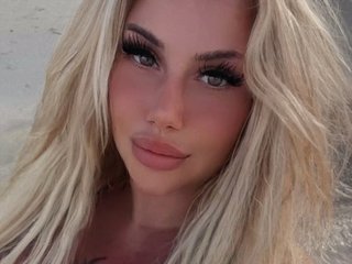 Erotický videohovor TiaDollDotCom