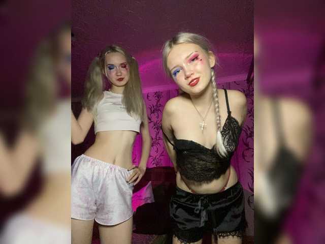 Snímky obrazovky vysielania BlondeDuet