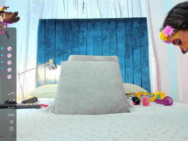 Snímky obrazovky vysielania blondehorny69