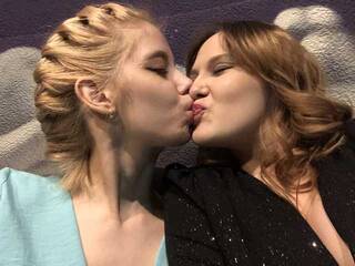 Erotický videohovor BlondiPolli