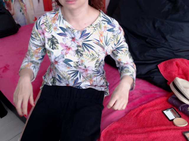 Snímky obrazovky vysielania CrazySofia