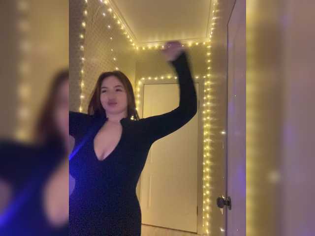 Snímky obrazovky vysielania BoredGirl