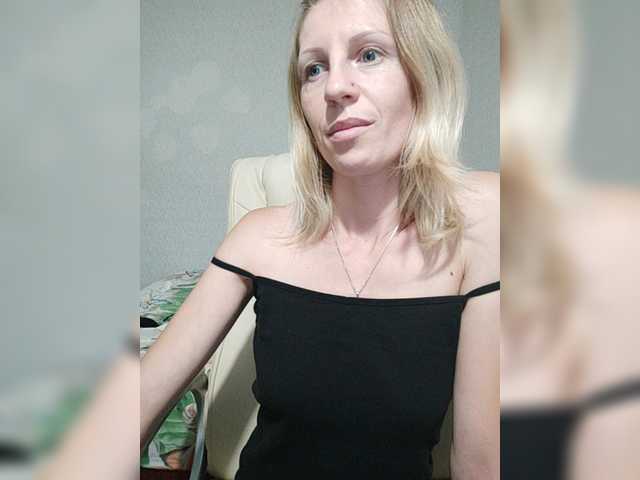 Snímky obrazovky vysielania _Amazing_