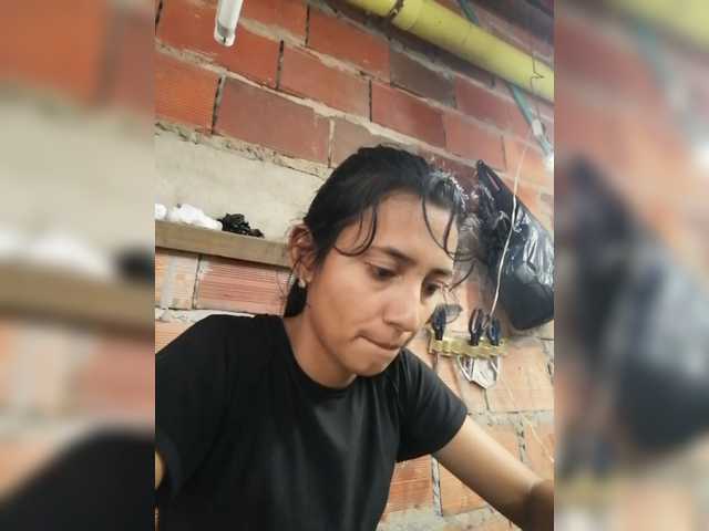 Snímky obrazovky vysielania Brandyarbai1