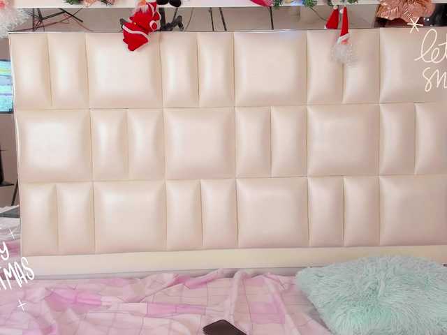 Snímky obrazovky vysielania Brattyyaz