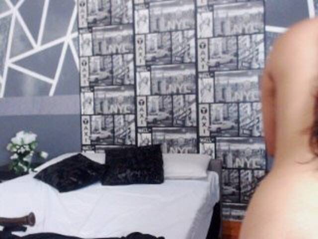 Snímky obrazovky vysielania CAMILA418