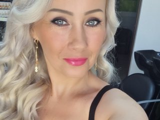 Erotický videohovor CandyHellenx