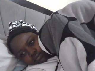 Erotický videohovor candynoir