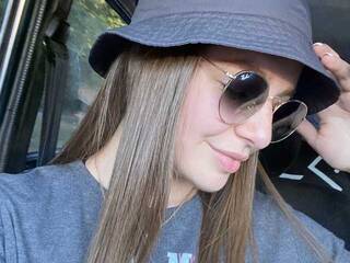 Erotický videohovor CarlieActive