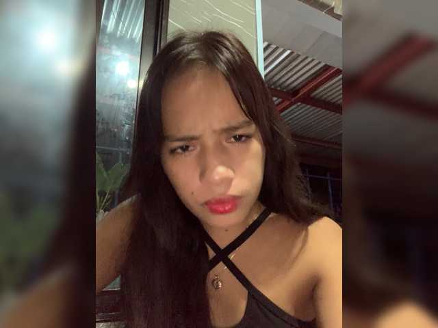 Snímky obrazovky vysielania cassandra1x