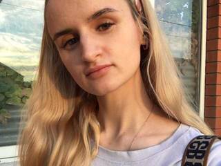 Erotický videohovor CaxarAleksis