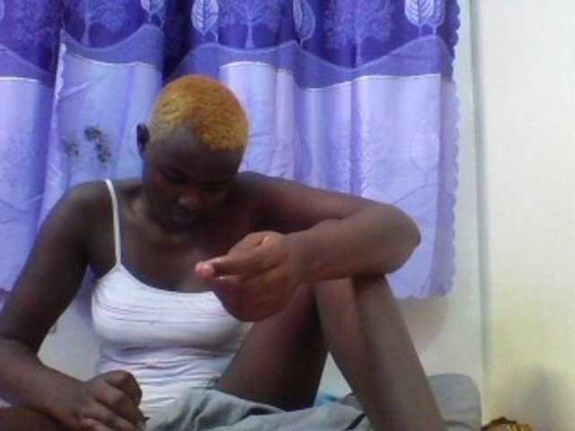 Snímky obrazovky vysielania CeizzyJamal