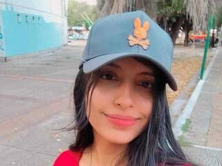 Erotický videohovor Celeste-robert