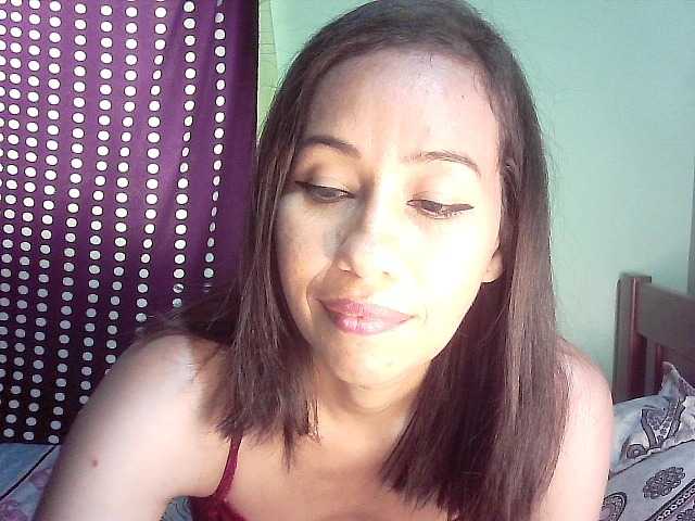 Snímky obrazovky vysielania cellphone-adventure