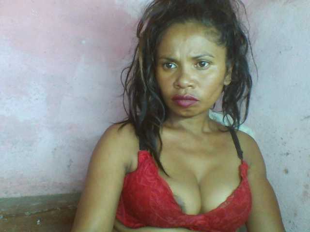 Snímky obrazovky vysielania cheri-coco