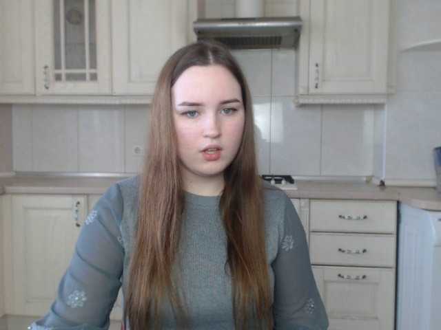 Snímky obrazovky vysielania Cherry22