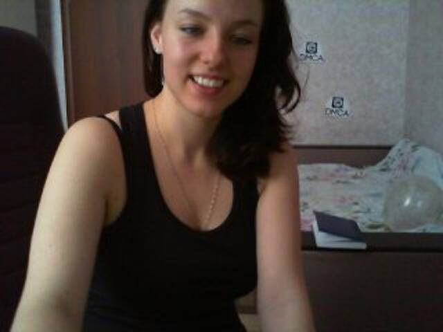 Snímky obrazovky vysielania CherryAlexa