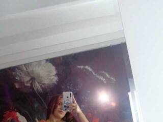 Erotický videohovor CHLOELODGE