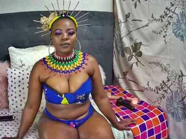 Snímky obrazovky vysielania ChocBooty