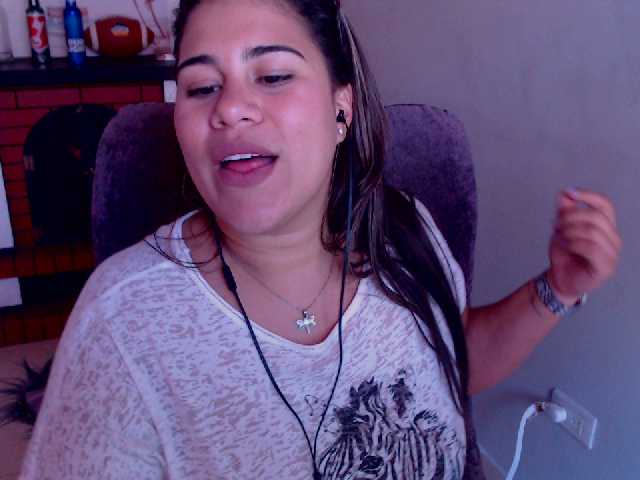 Snímky obrazovky vysielania christineb