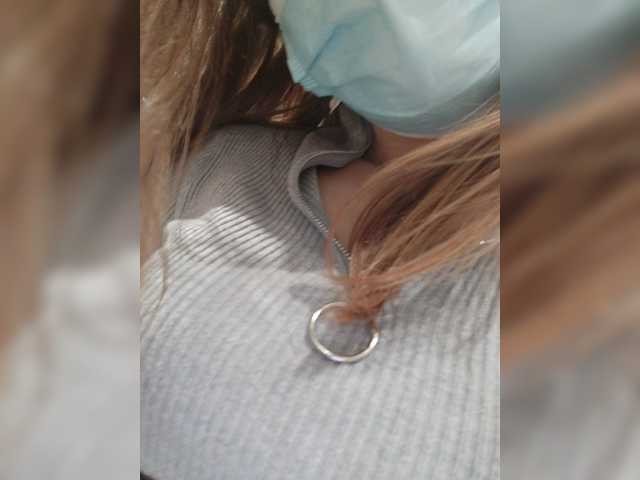 Snímky obrazovky vysielania CinderellaG