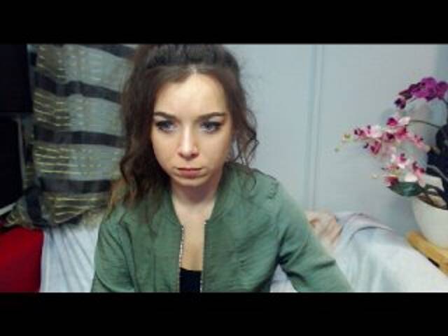 Snímky obrazovky vysielania CindyKiss20