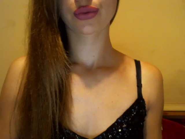 Snímky obrazovky vysielania CocoMademoise