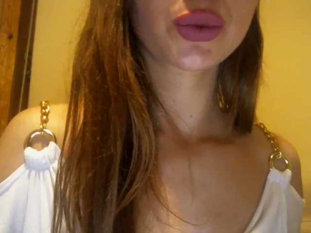 Snímky obrazovky vysielania CocoMademoise