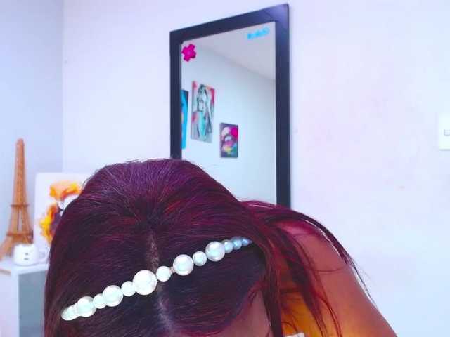 Snímky obrazovky vysielania Cole-Gox