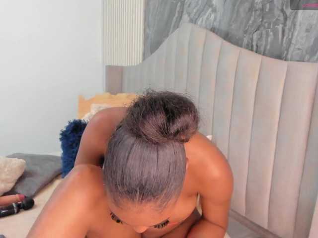 Snímky obrazovky vysielania Cole-Gox