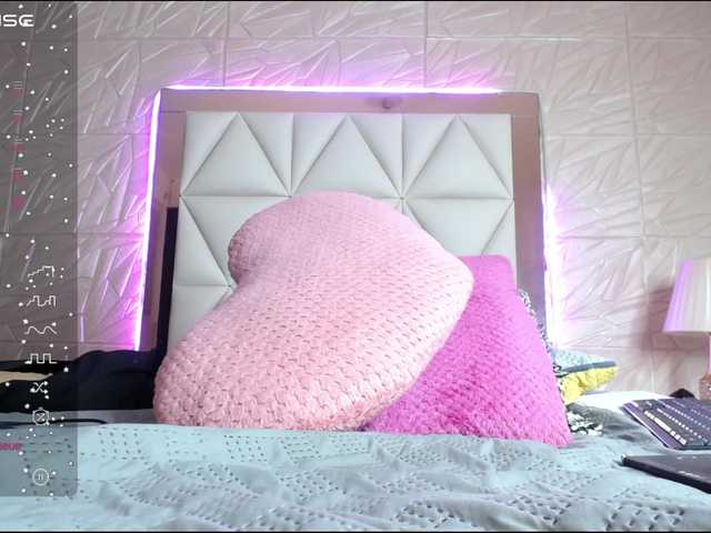 Snímky obrazovky vysielania cosmicwitch