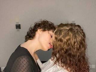 Erotický videohovor couplesilkk