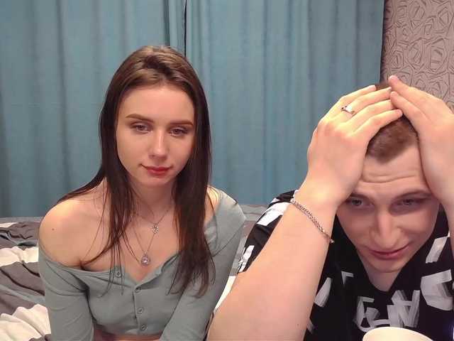Snímky obrazovky vysielania CrystaIGirl