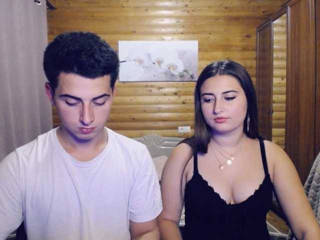 Snímky obrazovky vysielania CrazyIdea