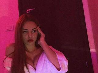 Erotický videohovor crazyt33n