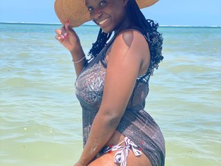 Erotický videohovor Creamybre