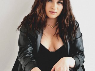 Erotický videohovor CrimsonDusk