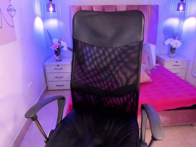 Snímky obrazovky vysielania CrystalQueen